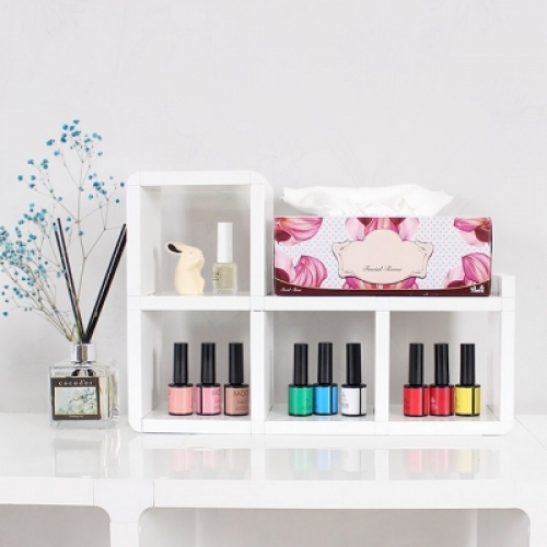 Cubics Mini Cosmetic Organizer..